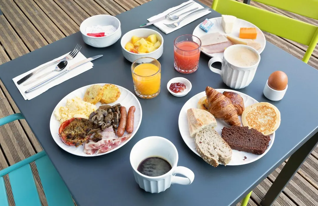 Holiday Inn - Marseille Airport By Ihg-1