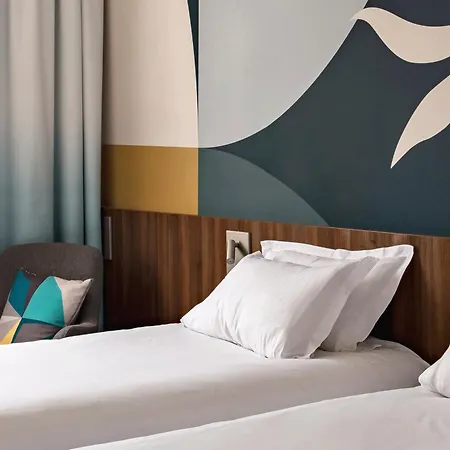 Holiday Inn - Marseille Airport By Ihg-3